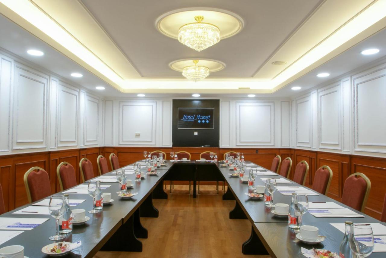 Hotel Mozart Вальядолід Екстер'єр фото
